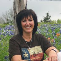 Evelyn Webber Photo 15