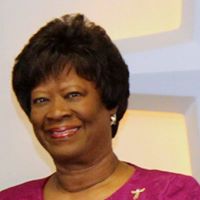 Sandra Holley Photo 17
