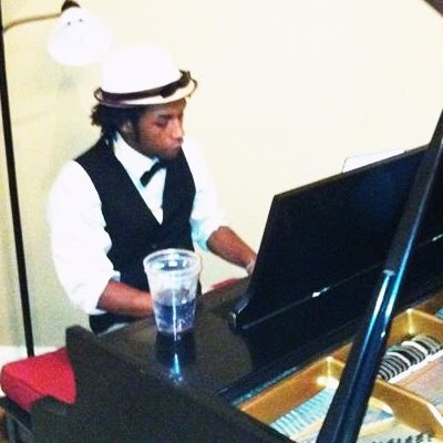 Darius Williams Photo 8