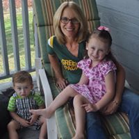 Laurie Reese Photo 30