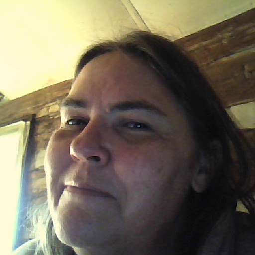 Ellen Nichols Photo 14