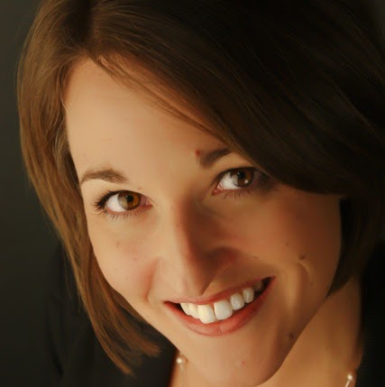 Pamela Holz Photo 10