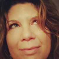 Michele Tucker Photo 16