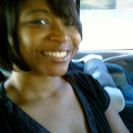 Constance Smith Photo 28