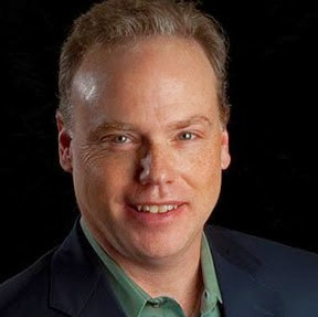 Paul Martinez Photo 33