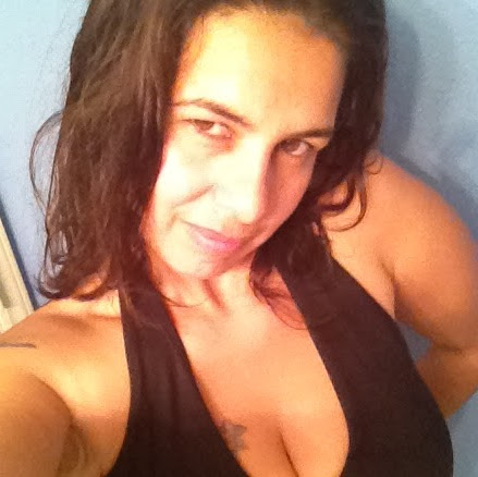 Andrea Gonzalez Photo 15