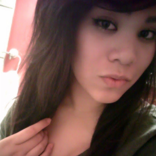 Jennifer Martinez Photo 24