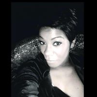 Stephanie Yancey Photo 9