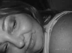 Amanda Martin Photo 48