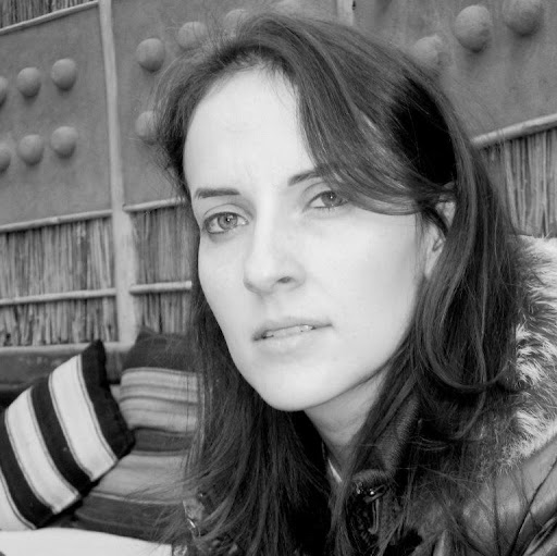 Paula Castro Photo 38