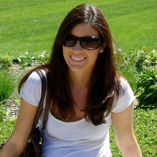 Samantha Robinson Photo 15