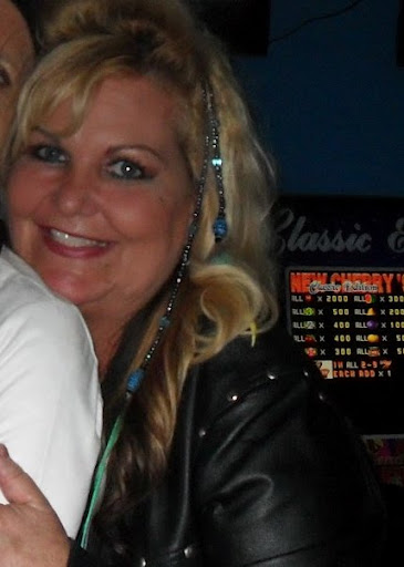 Gloria Long Photo 34