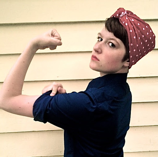 Ellen Mitchell Photo 34