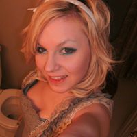 Jennifer Petry Photo 10