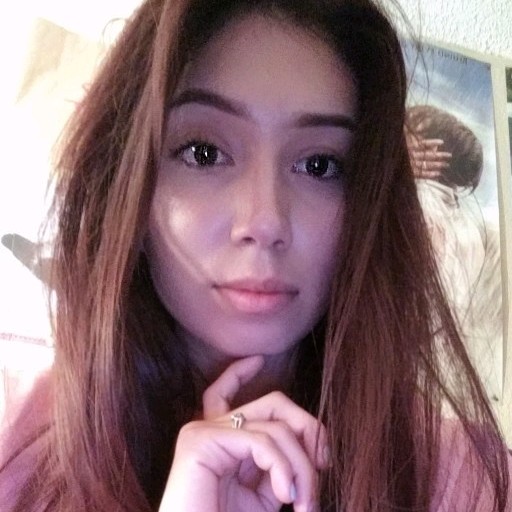Amber Dominguez Photo 15