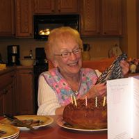 Kathryn Maloney Photo 17