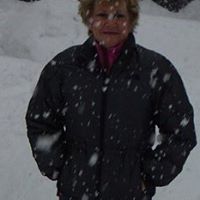 Carol Groves Photo 26