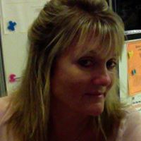 Renee Crawford Photo 11