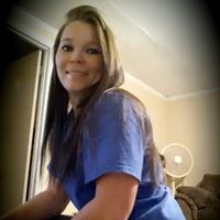 Cassie Howell Photo 9