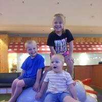 Lisa Manis Photo 7