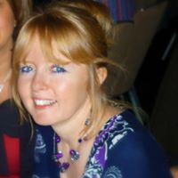 Sarah Hutchison Photo 23