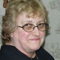 Debbie Compton Photo 32