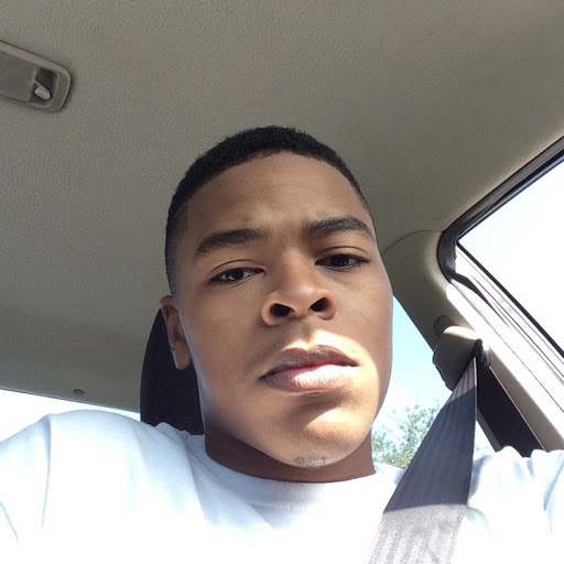 Christian Barnes Photo 6