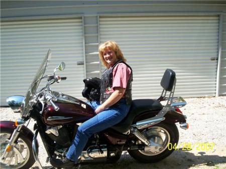 Carol Perkins Photo 5
