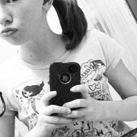 Taylor Baxter Photo 11