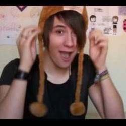 Dan Howell Photo 24
