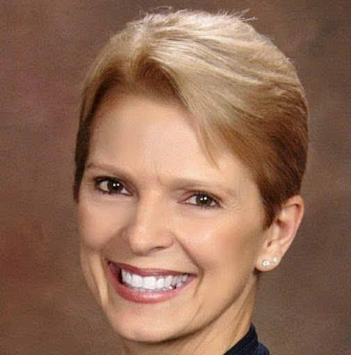 Dawn Williams Photo 42