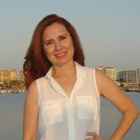 Julie Manguart Photo 2