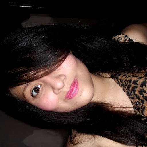 Melissa Quintanilla Photo 17
