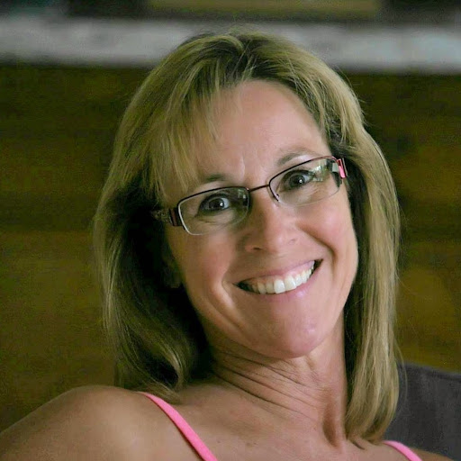 Karen Walls Photo 9