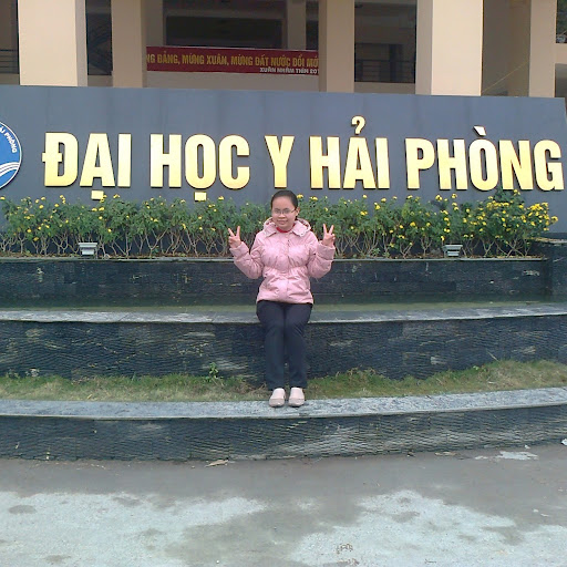 Huyen Vu Photo 29