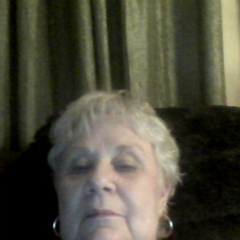 Ann Reynolds Photo 27
