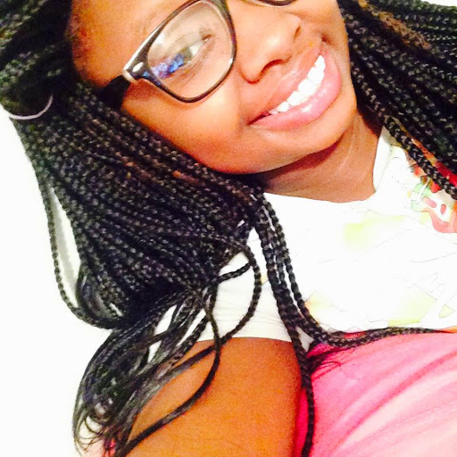 Shakira Brown Photo 5