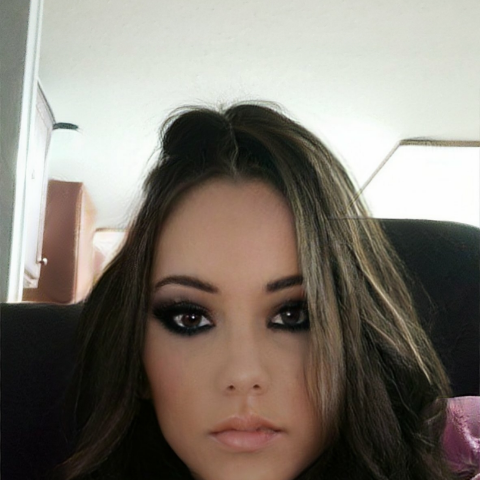 Toni Davis Photo 8
