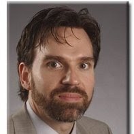 Michael Cavanagh Photo 41