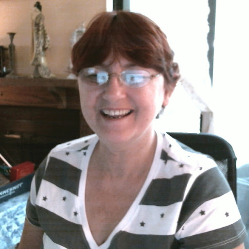 Debra Kelly Photo 29