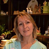 Sally Guthrie Photo 11