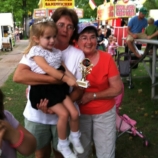 Sharon Ferrell Photo 27