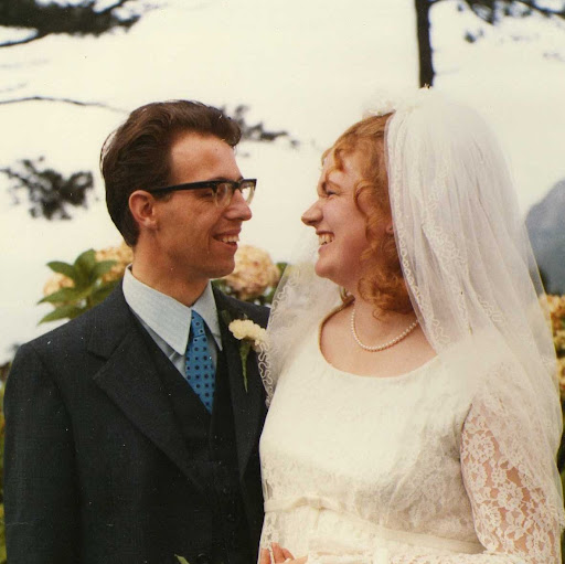 Janet Hutton Photo 35