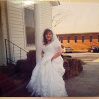 Julia Crowe Photo 3