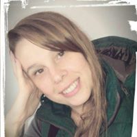 Karina Linares Photo 14