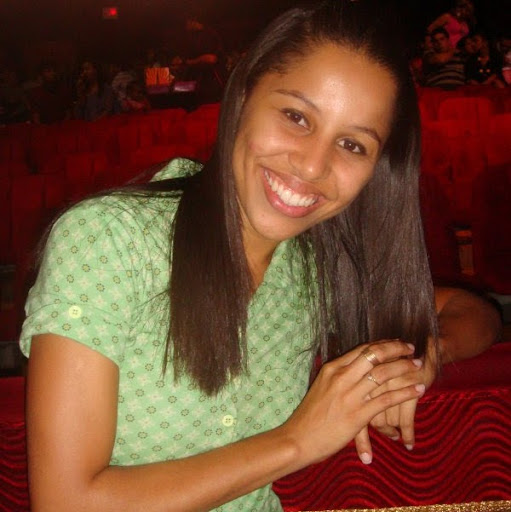 Jacqueline Cruz Photo 15
