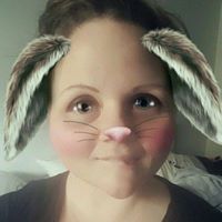 Danielle Nicholson Photo 6
