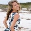 Kelly Robbins Photo 29