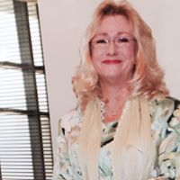 Cynthia Watts Photo 47