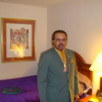 Raymond Evans Photo 48